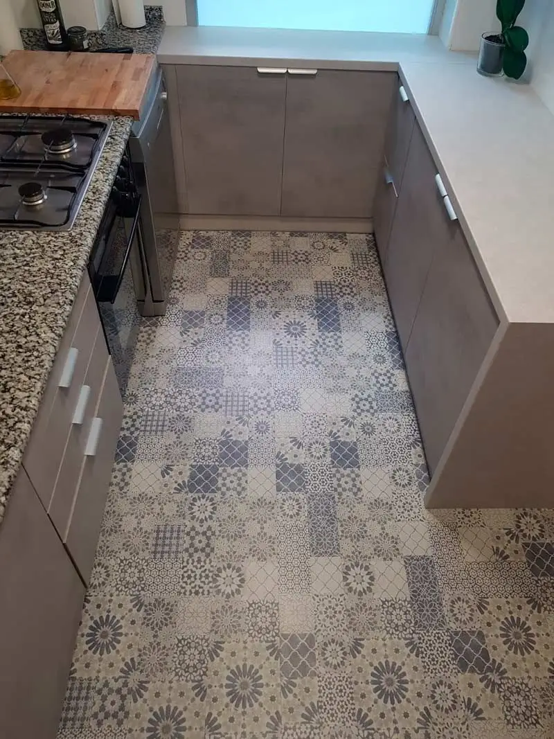 Stands Bañuls Carpinteros cocina suelos